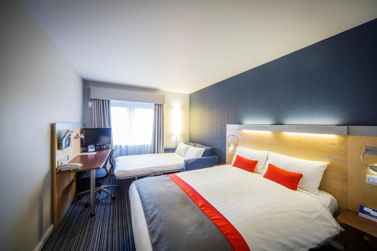 HOLIDAY INN EXPRESS EDINBURGH - ROYAL MILE, AN IHG HOTEL EDINBURGH 3*  (United Kingdom) - from US$ 83 | BOOKED